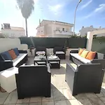 Vila Magna Near The Strip With Bbq, Ac, Balcony, Parking, 4 Tvs And Free Wifi